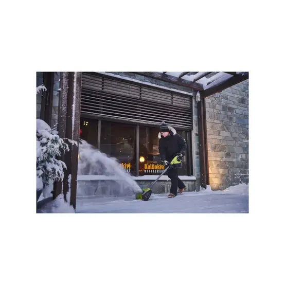 Souffleuse à neige RYOBI 18V One+ – 25 cm – sans batterie ni chargeur – RY18ST25A-0