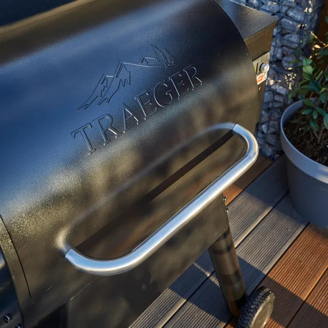 TRAEGER Pro 575 Barbecue à pellets, Noir